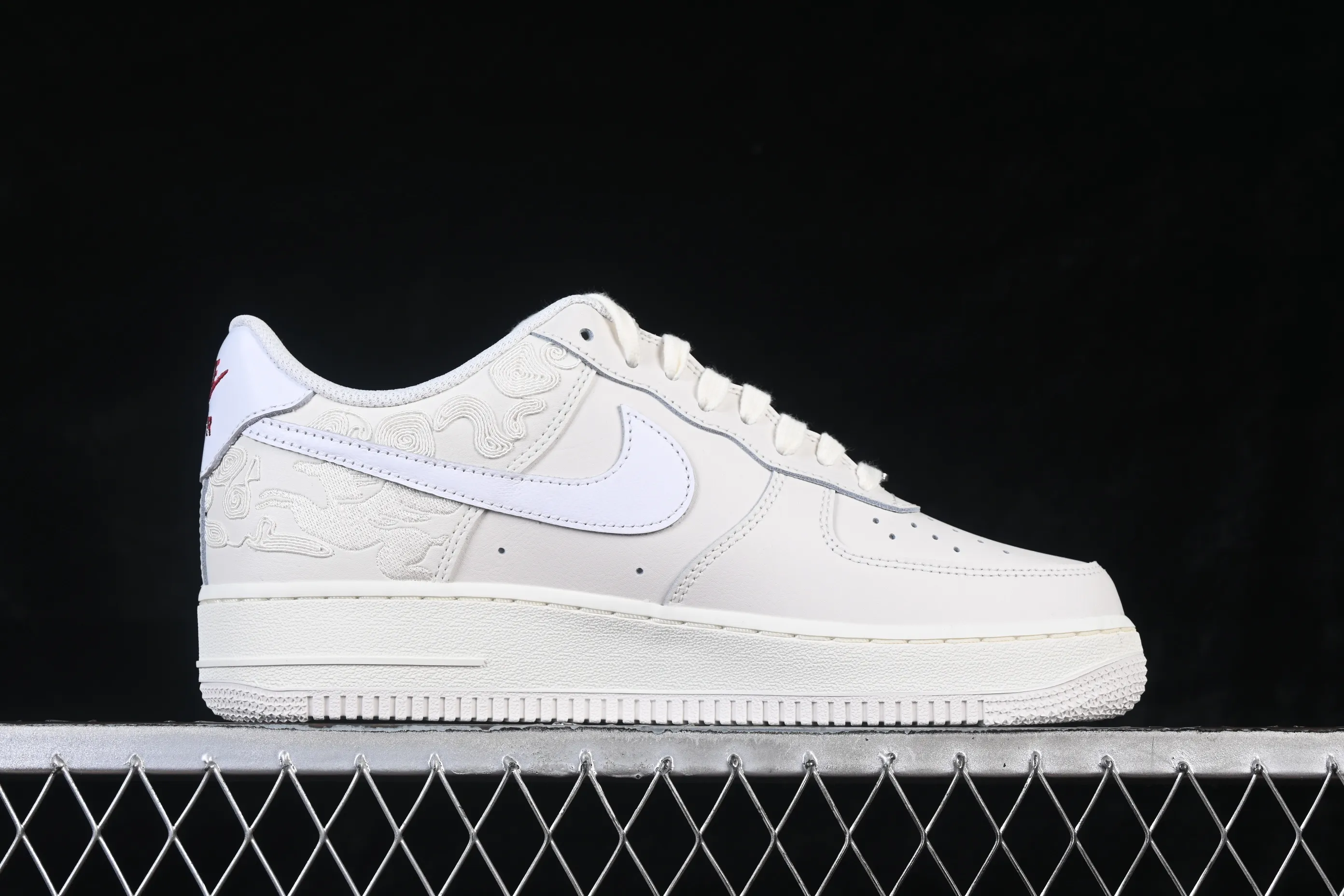 All categories Nk Air Force 1 Air Force series Nk Air Force 1 Low Air Force low-top Nike Air Force 1'07 Low Year of the Horse limited edition Air Force 1 low-top casual sneakers IQ1119-011